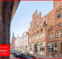Haus zum Kaufen in Lübeck 1.150.000,00 € 326 m²