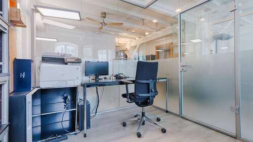 Foto - Büro in Hamburg 800,00 € 38 m² - 800,00&nbsp;EUR Kaltmiete, ca.&nbsp; 38,00&nbsp;m&sup2;