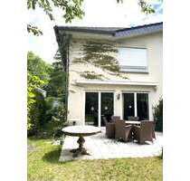 Haus zum Kaufen in Kleinmachnow 849.000,00 € 140 m²