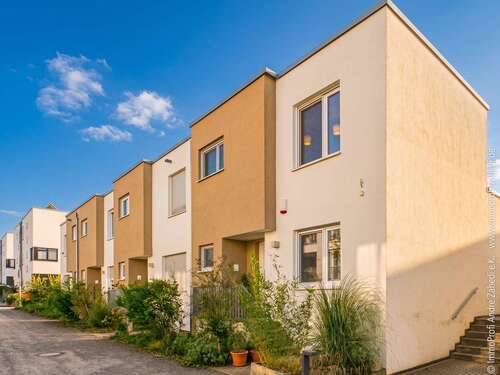 Foto - Haus zum Kaufen in Darmstadt-Edelsteinviertel 689.000,00 € 115.31 m²