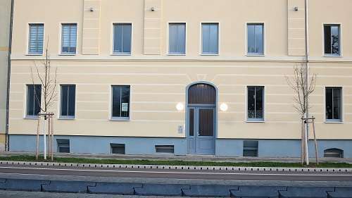 Foto - Wohnung zum Mieten in Halle 750,00 € 96.8 m²