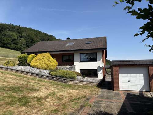 Foto - Haus zum Kaufen in Vlotho 286.000,00 € 249.66 m²