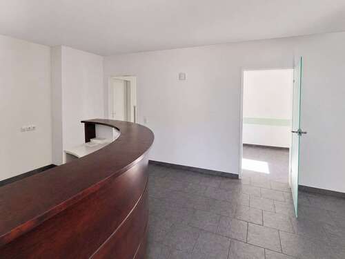 Foto - Büro in Bonn 2.250,00 € 112 m² - 2.250,00&nbsp;EUR Kaltmiete, ca.&nbsp; 112,00&nbsp;m&sup2;