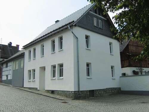 Foto - Haus zum Kaufen in Idstein 498.000,00 € 150 m²