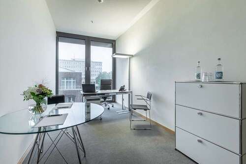 Foto - Büro in Bremen 790,00 € 24 m² - 790,00&nbsp;EUR Kaltmiete, ca.&nbsp; 24,00&nbsp;m&sup2;