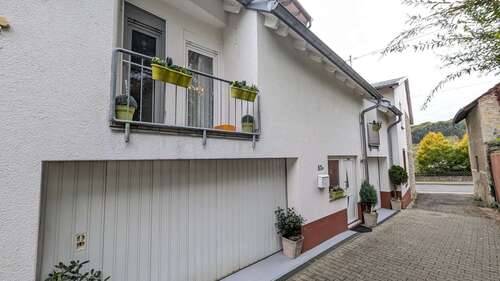 Foto - Haus zum Kaufen in Schweppenhausen 348.000,00 € 256 m²
