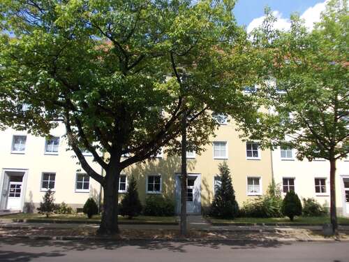 Foto - Wohnung zum Mieten in Halle 430,00 € 48.98 m²
