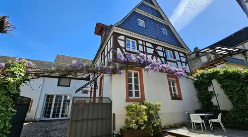 Foto - Haus zum Kaufen in Erden 320.000,00 € 200 m²