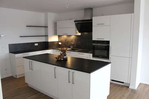 Foto - Wohnung zum Mieten in Hengersberg 950,00 € 86 m²
