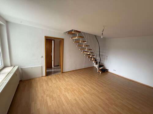 Foto - Wohnung zum Mieten in Reichenbach, Vogtl 420,00 € 81.49 m²