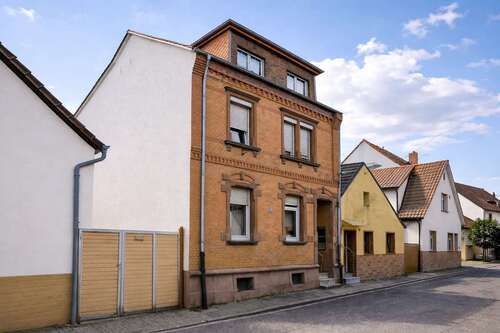 Foto - Haus zum Kaufen in Ludwigshafen am Rhein 279.000,00 € 150.81 m²