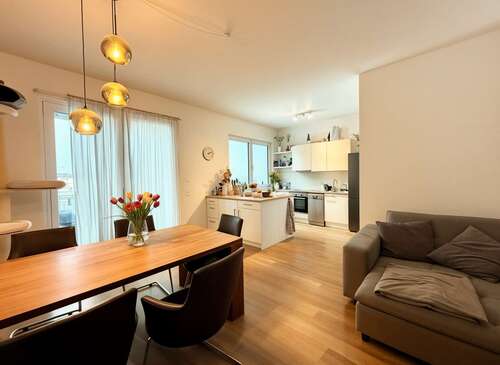 Foto - Wohnung zum Mieten in Würzburg 1.446,25 € 89.42 m²