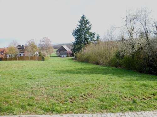 Foto - Grundstück zu verkaufen in Butzbach-Maibach 197.000,00 € 912 m²