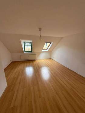 Foto - Wohnung zum Mieten in Chemnitz 309,00 € 64.13 m²
