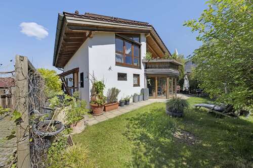 Foto - Haus zum Kaufen in Ebenhausen 1.350.000,00 € 203 m²