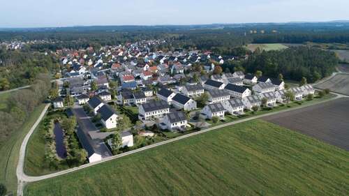 Foto - Haus zum Mieten in Eckersmühlen 1.750,00 € 141 m²