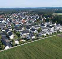 Haus zum Mieten in Eckersmühlen 1.750,00 € 141 m²