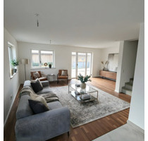 Haus zum Mieten in Riedering 2.300,00 € 138 m²