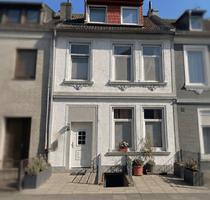 Haus zum Kaufen in Bremen 285.000,00 € 117 m²