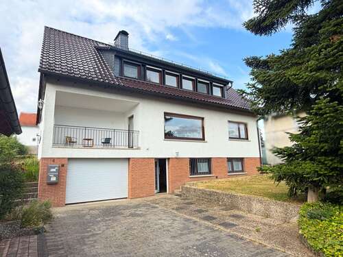 Foto - Haus zum Kaufen in Solms-Oberbiel 425.000,00 € 200 m²