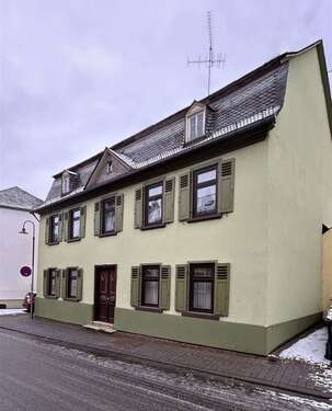 Foto - Haus zum Kaufen in Dausenau 199.000,00 € 179 m²