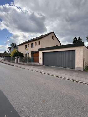 Foto - Haus zum Kaufen in Neusäß 695.000,00 € 220.83 m²