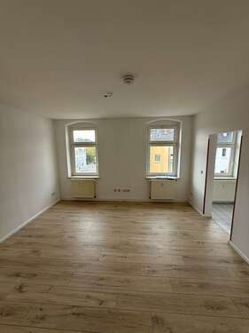Foto - Wohnung zum Mieten in Limbach-Oberfrohna 290,00 € 53.18 m²