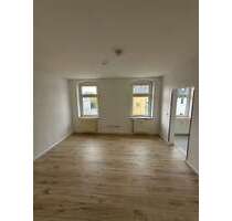 Wohnung zum Mieten in Limbach-Oberfrohna 290,00 € 53.18 m²