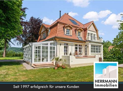 Foto - Haus zum Kaufen in Springe 1.695.000,00 € 260.17 m²