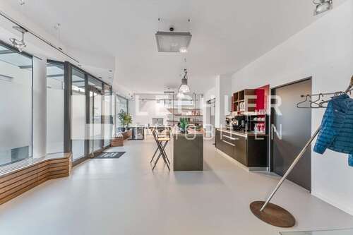 Foto - Haus zum Kaufen in Filderstadt 1.669.000,00 € 519 m²