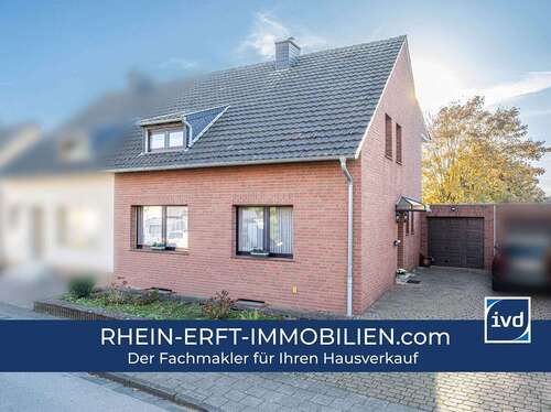 Foto - Haus zum Kaufen in Bergheim 320.000,00 € 128 m²