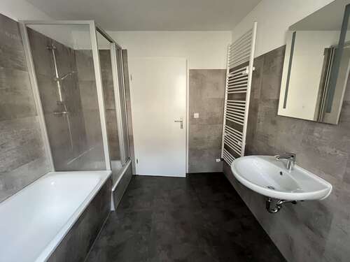 Foto - Wohnung zum Mieten in Chemnitz 386,81 € 61.89 m²