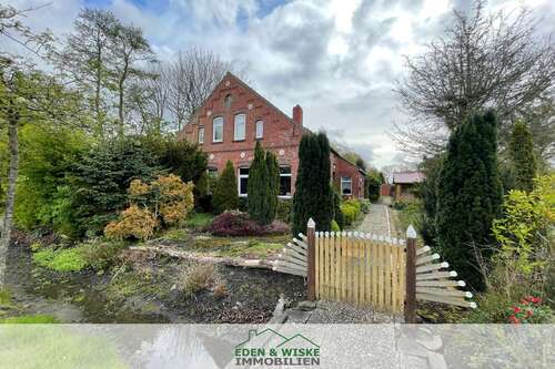 Foto - Haus zum Kaufen in Halbemond 189.000,00 € 130 m²