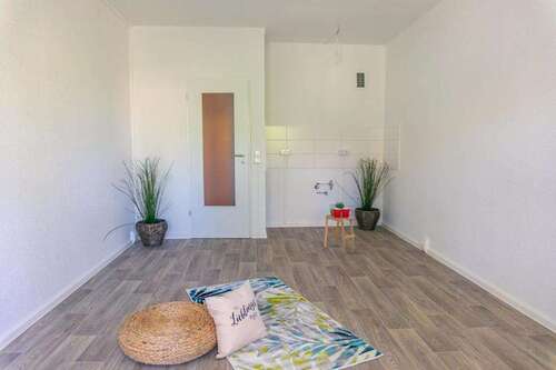 Foto - Wohnung zum Mieten in Chemnitz 237,00 € 33.91 m²