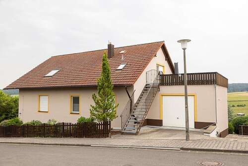 Foto - Haus zum Kaufen in Markt Taschendorf 563.000,00 € 293 m²