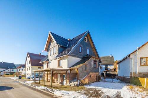 Foto - Haus zum Kaufen in Steinbach-Hallenberg 89.000,00 € 200 m²