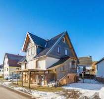 Haus zum Kaufen in Steinbach-Hallenberg 89.000,00 € 200 m²