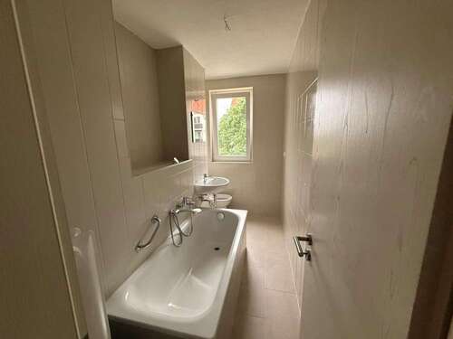 Foto - Wohnung zum Mieten in Leuna 360,00 € 59 m²