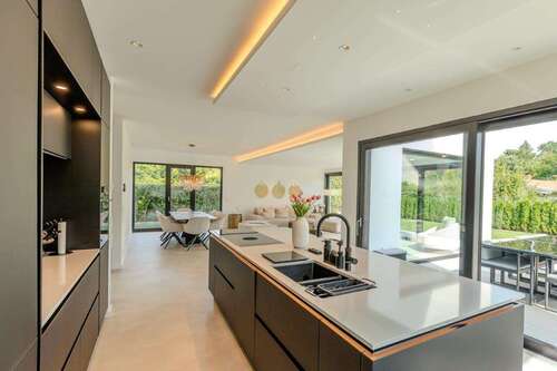 Foto - Haus zum Kaufen in Bonn 1.999.000,00 € 271 m²