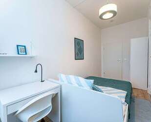 WG-Zimmer in Berlin 650,00 € 9.5 m²
