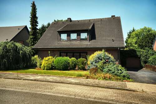 Foto - Haus zum Kaufen in Neukirchen-Vluyn 499.000,00 € 177.76 m²