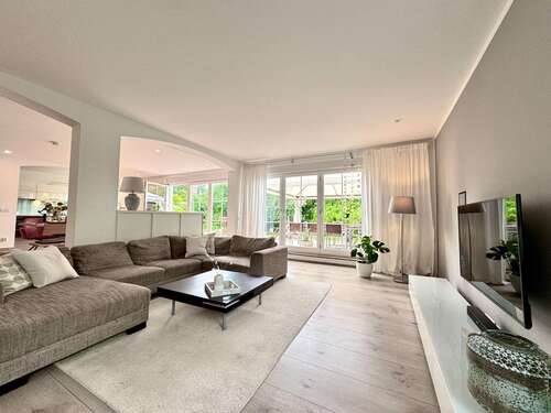 Foto - Haus zum Kaufen in Zossen 880.000,00 € 277.11 m²