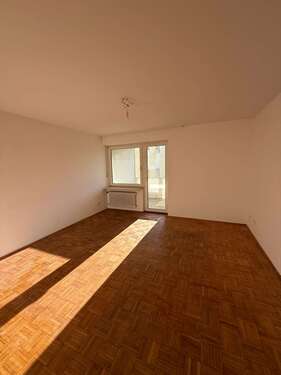 Foto - Wohnung zum Mieten in Kirchseeon 655,14 € 53.7 m²