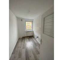 Wohnung zum Mieten in Roßwein 350,00 € 58 m²