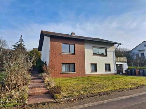 Foto - Haus zum Kaufen in Hargesheim 379.000,00 € 145.42 m²