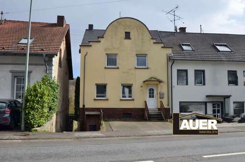 Foto - Haus zum Kaufen in Großrosseln 165.000,00 € 125 m²