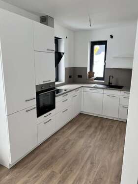 Foto - Wohnung zum Mieten in Windeck 825,00 € 67 m²
