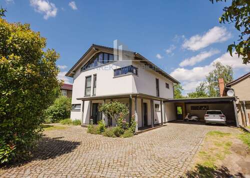 Foto - Haus zum Kaufen in Radebeul 798.000,00 € 221 m²