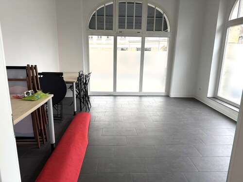 Foto - Büro in Dresden 876,00 € 73 m² - 876,00 EUR Kaltmiete, ca.  73,00 m²