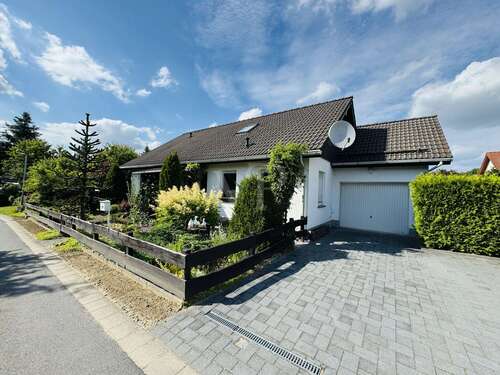 Foto - Haus zum Kaufen in Girbigsdorf - Schöpstal 199.000,00 € 74 m²